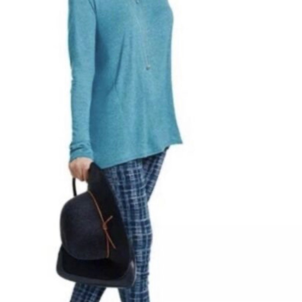 CAbi Long Sleeve Swing Top Style #3056